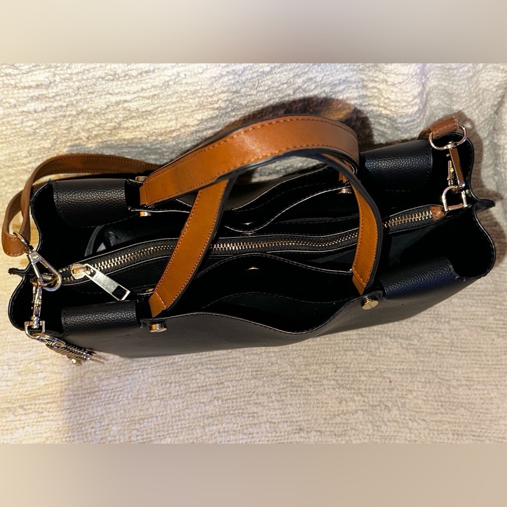 UEC ALDO Wawiellx Tote Bag - Picture 6 of 16